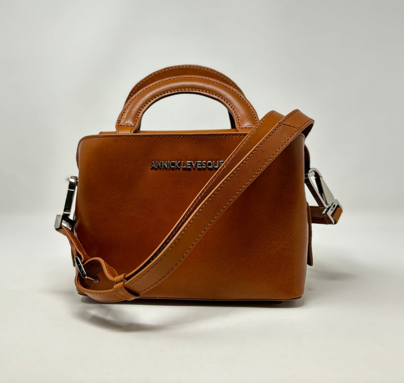 Leather Handbag, two in one, Clarence, Tan