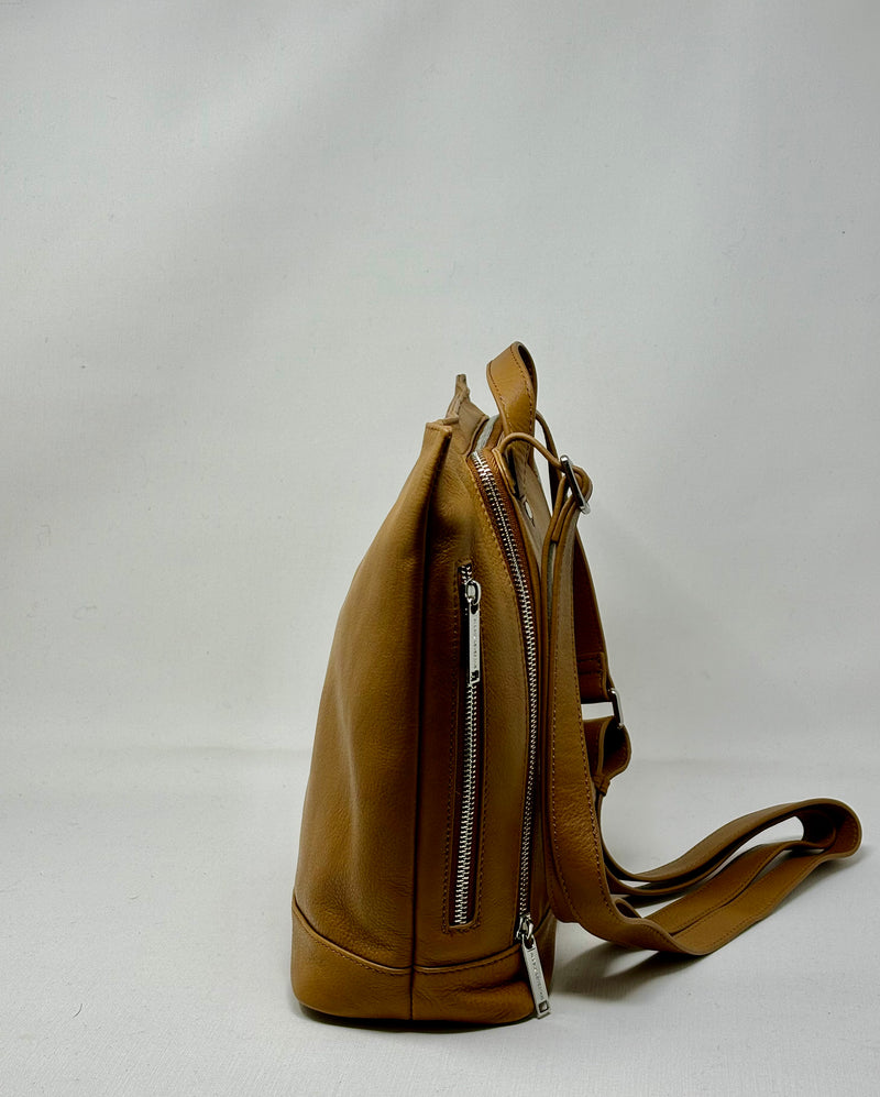 Leather Backpack Tan, Lore