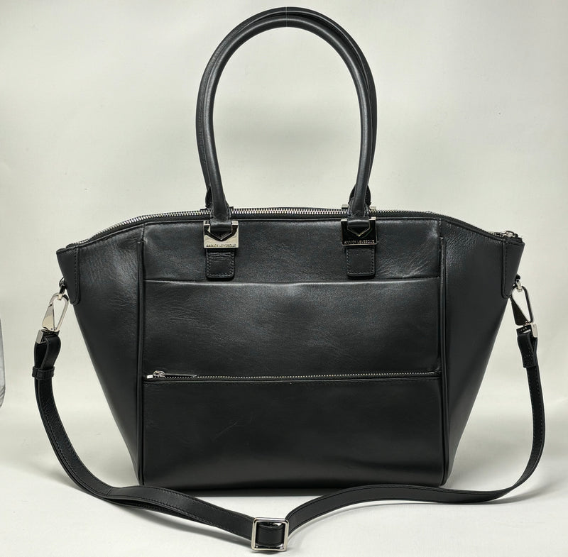 Handbag in Leather, Mona Medium, Black